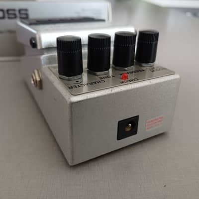 Boss FB-2 Feedbacker/Booster 2011 - Present - Silver image 4