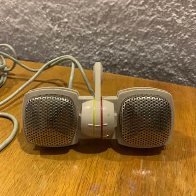 Grundig GDSM 202 Stereo Dynamic Microphone 1960s - White image 5