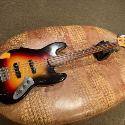 Fender Custom Shop Jaco Pastorius Tribute Jazz Bass Relic 1999 - 2019 - 3-Color Sunburst image 4