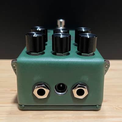 Walrus Audio Ages Five-State Overdrive Limited Edition - Craftsman Series 2022 - Dark Green Leather image 3