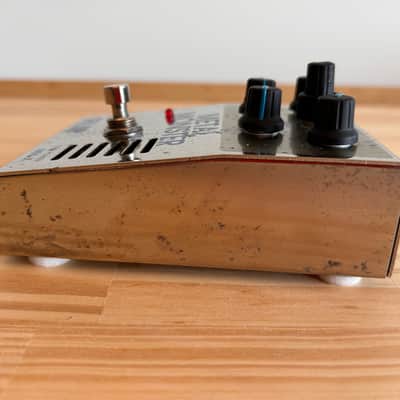 Guyatone Flip Metal Monster 2010s Tube distortion drive pedal - Silver in Very Good Condition image 5