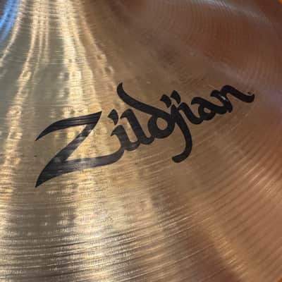 Zildjian 18" A Series Medium Thin Crash Cymbal 2013 - Present - Traditional image 4