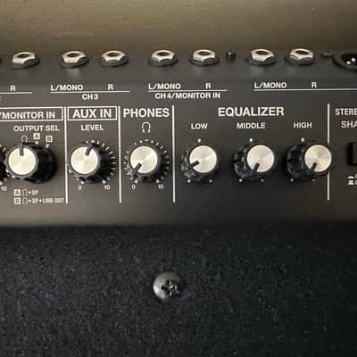 Roland KC-600 4-Channel 200-Watt 1x15" Keyboard Combo 2017 - Present - Black image 4