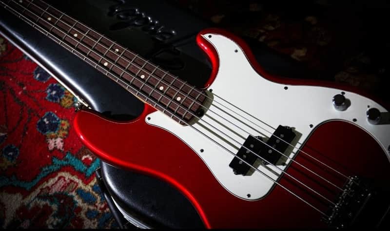 Fender Standard p bass 2006 - Chrome red image 1