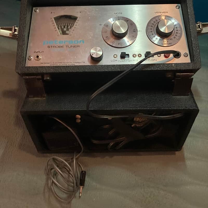 1967 Peterson Strobe Tuner Model 400 black