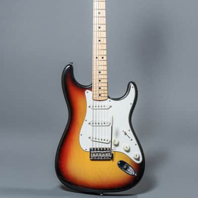 Fender Stratocaster 1971, Sunburst image 2