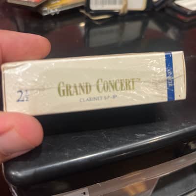 La Voz Grand Concert Bb Clarinet Reeds 10 -#2.5 - Wood image 1