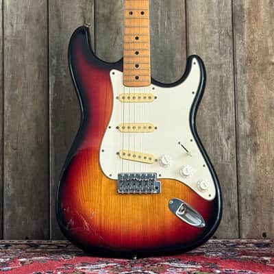 PRE-SALE: Fresher Straighter ST 3rd Gen. - 3-Tone Sunburst, '70s image 2