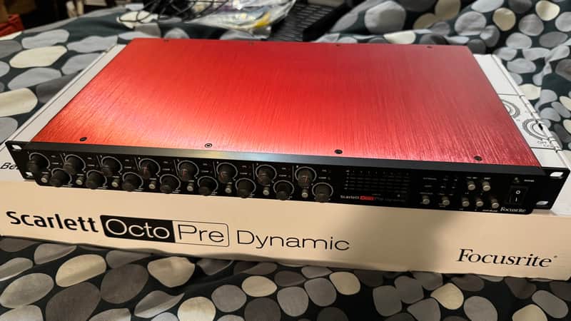 Focusrite Scarlett OctoPre Dynamic 2017 - Present - Black image 1