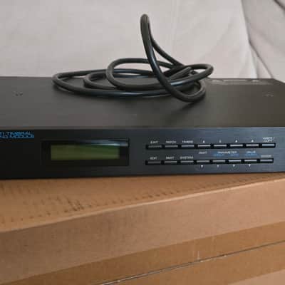 Roland D-110 Multi Timbral Sound Module