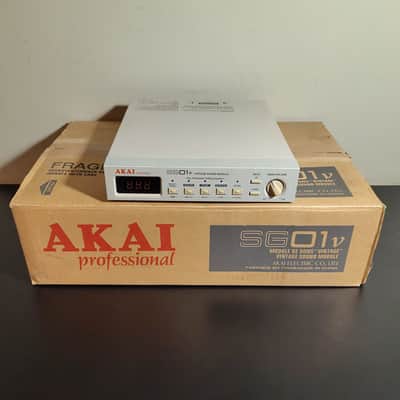 Akai SG01v Vintage Synth Module Desktop Synthesiser
