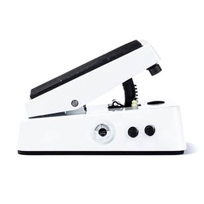 Dunlop CBM105Q Cry Baby Bass Mini Wah pedal image 2