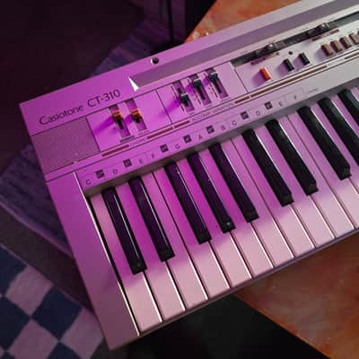 Casio CT-370 Casiotone 49-Key Synthesizer 1980s - Silver imagen 2