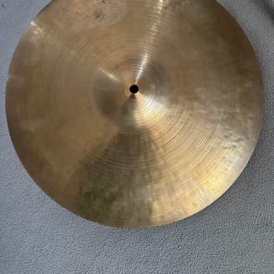 Zildjian Istanbul (new stamp) 1968-1977 - Patina image 2