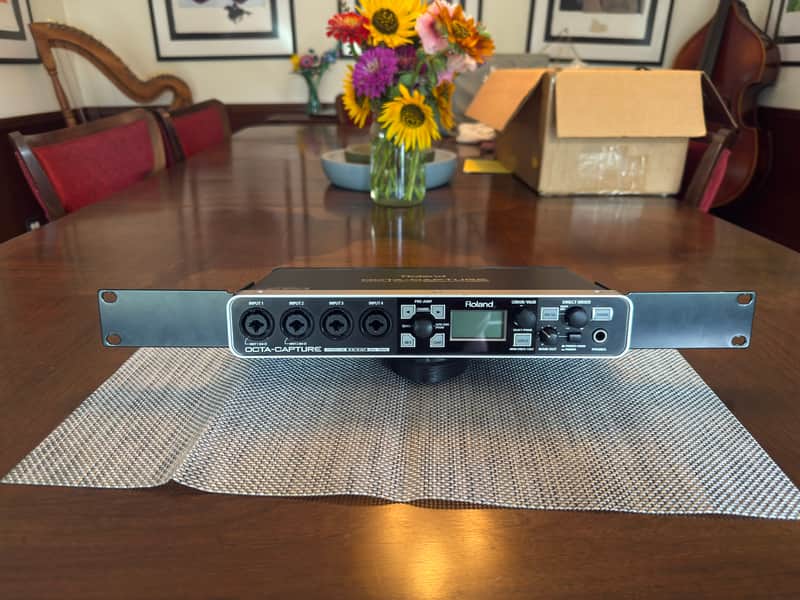 Roland UA-1010 Octa-Capture Hi-Speed USB Audio Interface 2010s - Black image 1