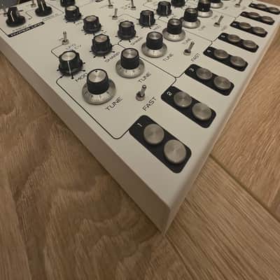 Soma Laboratory Lyra-8 Organismic Synthesizer image 2