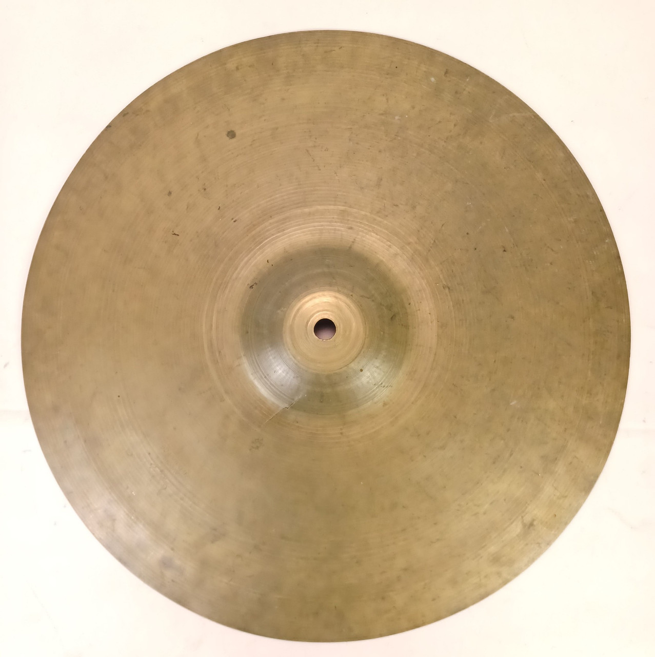 Zildjian 14"Med-Thin 1014g Hi-Hat Cymbal Vintage 40s Avedis B20 Cracked 13 11/16 — main photograph