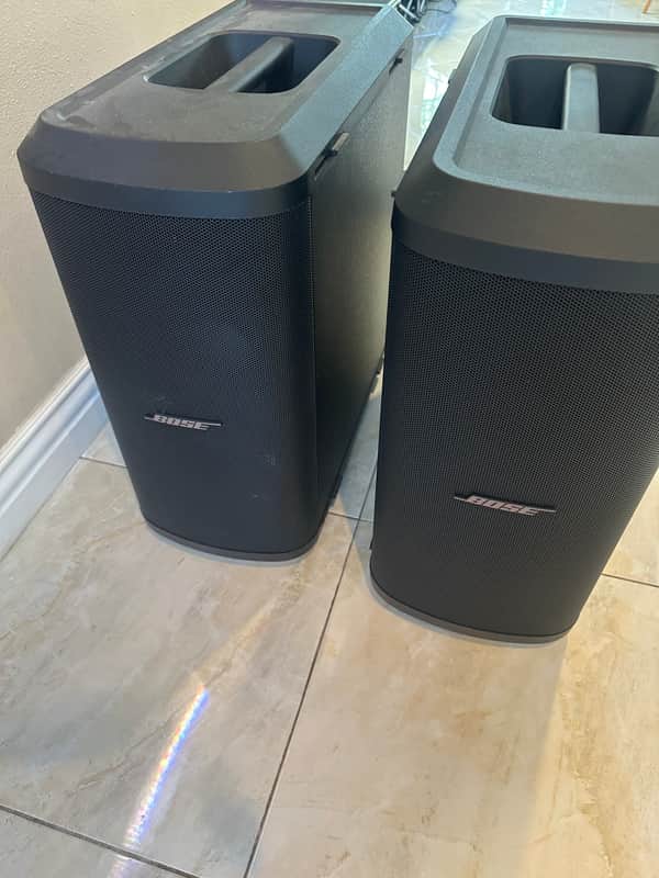 Bose Sub1 Bass Module Active Subwoofer 2020 - Present - Black image 1