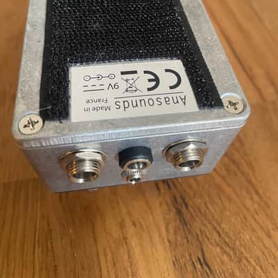 Anasounds Optical Tremolo - Present - Silver / Black image 2