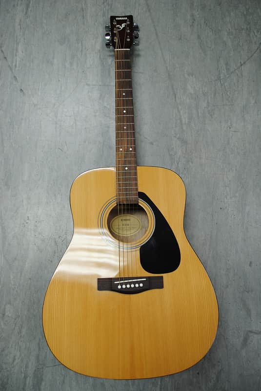 Yamaha F310 image 1
