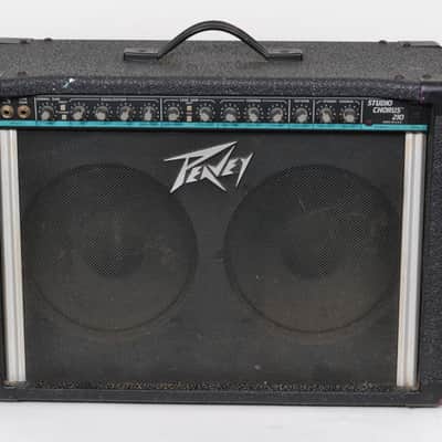 Peavey Studio Chorus 210 35-Watt 2x10 Guitar Combo