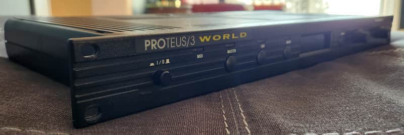 STUDIO SALE! E-MU Systems Proteus 3 World Rack Synth 9040 1992 USA image 1
