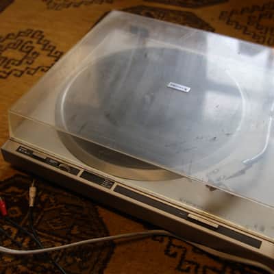 Pioneer PL-200 turntable, record player, vintage - silver image 2