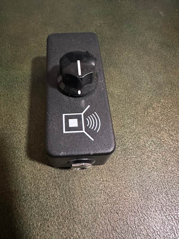 JHS Little Black Amp Box