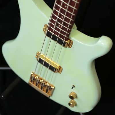 Rickenbacker 4004 cii Cheyenne image 4