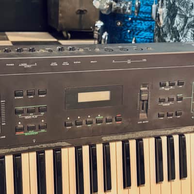 Yamaha SY-55 Synthesizer 1990s image 3