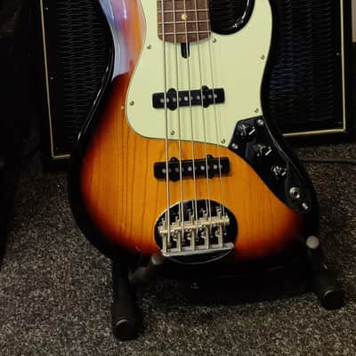 Lakland Skyline 55-60 Vintage Electric Bass Guitar image 4