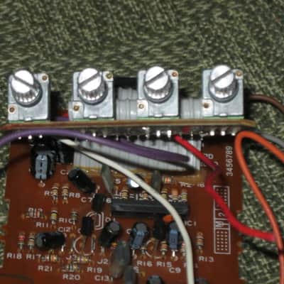 NOT working / For Repair / For parts / AS IS used Boss OS-2 CIRCUIT BOARD with circuit board components and INPUT, OUTPUT, & power jacks (NO: casing, LED, switch, bottom plate, knobs, nuts washers, screws & missing some wires) from around 2007 image 11