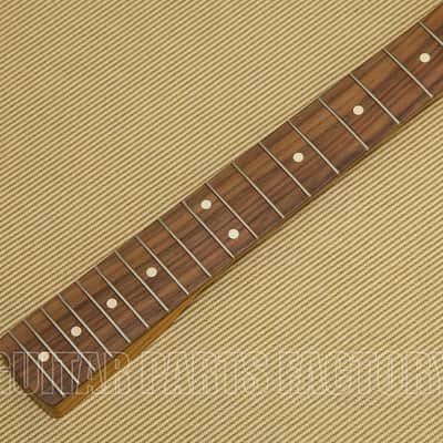 099-1613-921 Jazzmaster Neck, 21 Med Jumbo Frets, Pau Ferro, C Shape image 4