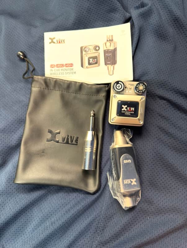 Xvive U45 Wireless In-Ear Monitor System image 1