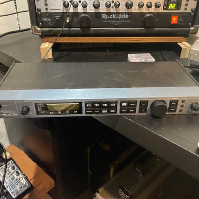 TC Electronic Voice Works Mid-2000s - Blue image 1