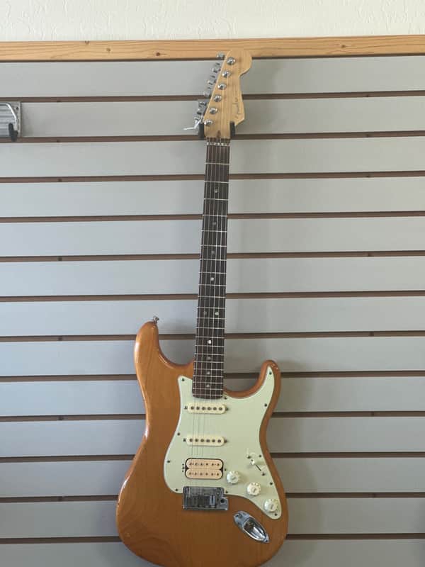 Fender American Deluxe Stratacaster 2010 - 2016 - Ages Cherry Burst image 1
