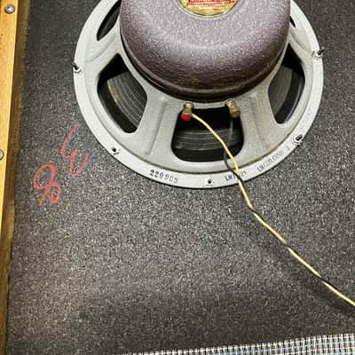 Fender "Drip Edge" 2x12 Guitar Speaker Cabinet 1968 - 1969 - Silverface image 4