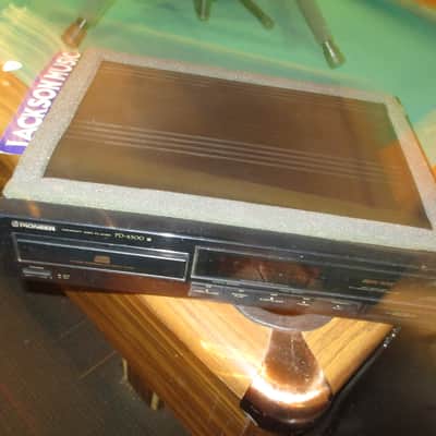 Pioneer PD-4300 Compact Disc Player 1989 image 2