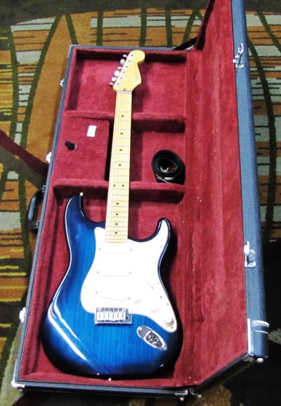Fender Stratocaster Plus Deluxe 1991 - Transparent Blue burst