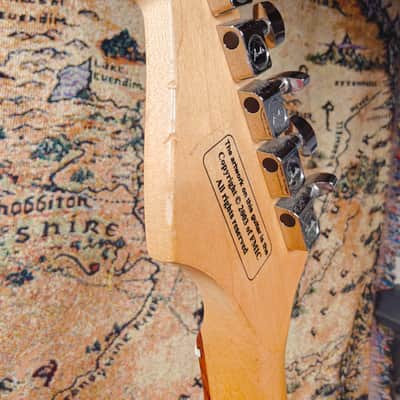 Fender FSR "Splattercaster" Standard Splatter Stratocaster with Rosewood Fretboard 2003 - 2004 - Olympic White, Aztec Gold, and Inca Silver Swirl over Black image 18