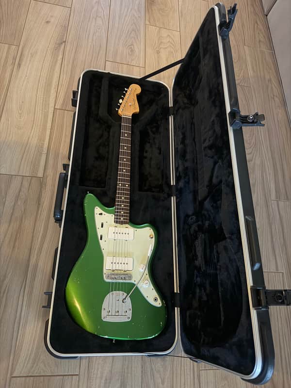 Fender Vintera II '50s Jazzmaster with Mastery Bridge, MJT body, SKB case