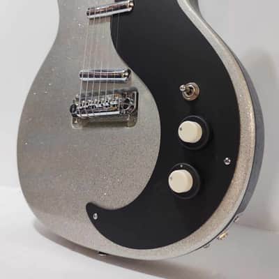 Danelectro 59M NOS+ Metalflake 60th Anniversary 2019 - Present - Silver Metalflake image 2