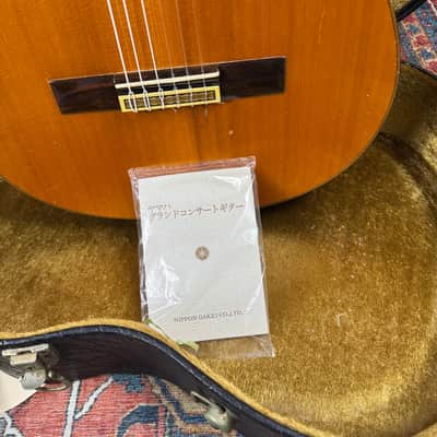Yamaha GC-31 Grand Concert Solid Woods Toshihiro Kato - 1984 image 14