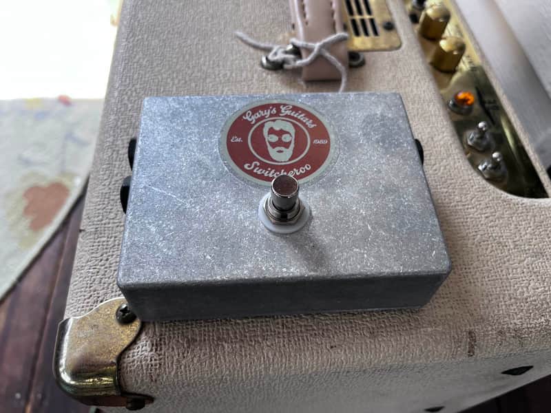 TRS A/B pedal (passive) - custom pedal image 1