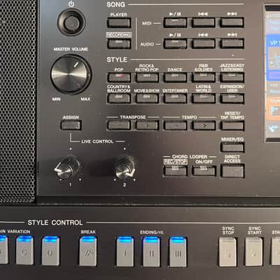 Yamaha PSR-SX720 61-Key Arranger Workstation 2024 - Present - Black image 7