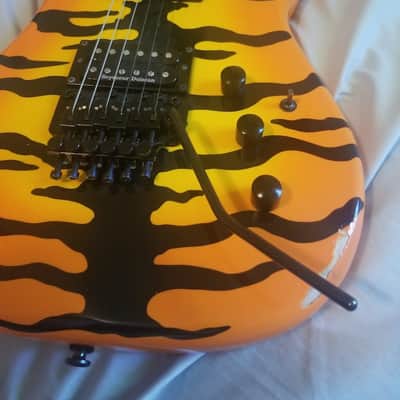 Kramer Pacer  Tiger Stripe image 2