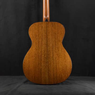 Martin 000-18 Natural Gloss image 8