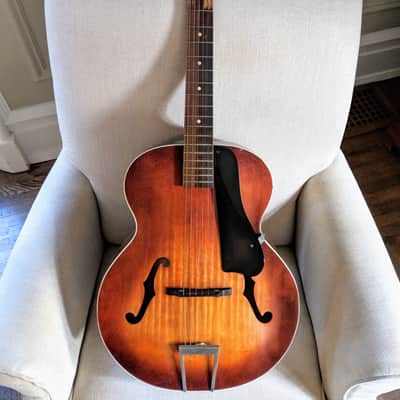 Silvertone F-56-T 1950's Sunburst image 2