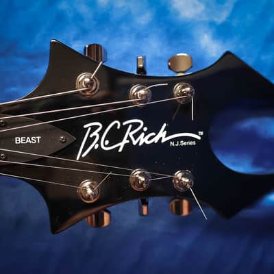 B.C. Rich  Beast Black image 2