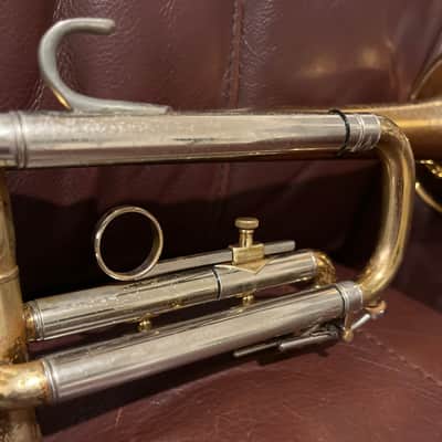 York Super Custom (1957) Bb Trumpet SN 208256 (professional) image 5